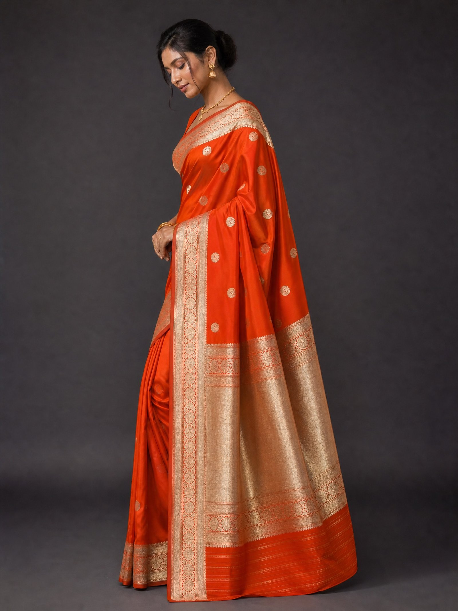 Pure Katan Silk Banarasi handloom Kadhuwa Buti Pure Katan Silk Banarasi handloom Kadhuwa Buti